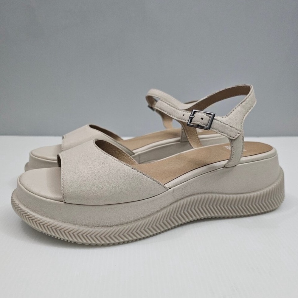Eileen Fisher Ario Leather Wedge Sandals 8 - Picture 5 of 11